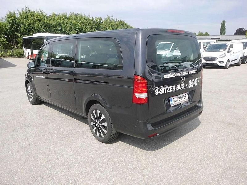 Gebraucht Mercedes Vito 163 PS (119 kW) 2024 Grau Van