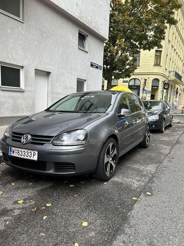 Gebraucht VW Golf IV 90 PS (66 kW) 2006 Silber Limousine
