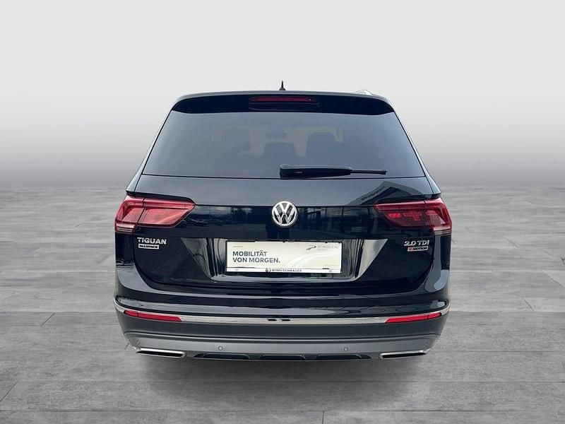 Gebraucht VW Tiguan Allspace 150 PS (110 kW) 2019 Schwarz  metallicperleffektno SUV