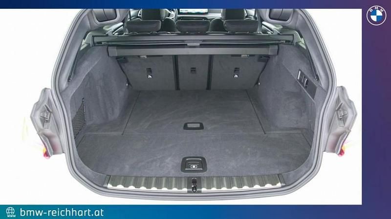 Gebraucht BMW 318 Efficient Dynamics 150 PS (110 kW) 2024 Weiß Kombi