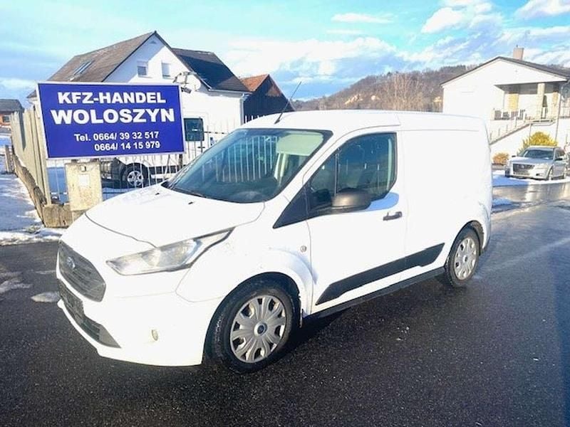 Gebraucht Ford Tourneo 121 PS (88 kW) 2018 Weiß Abholung