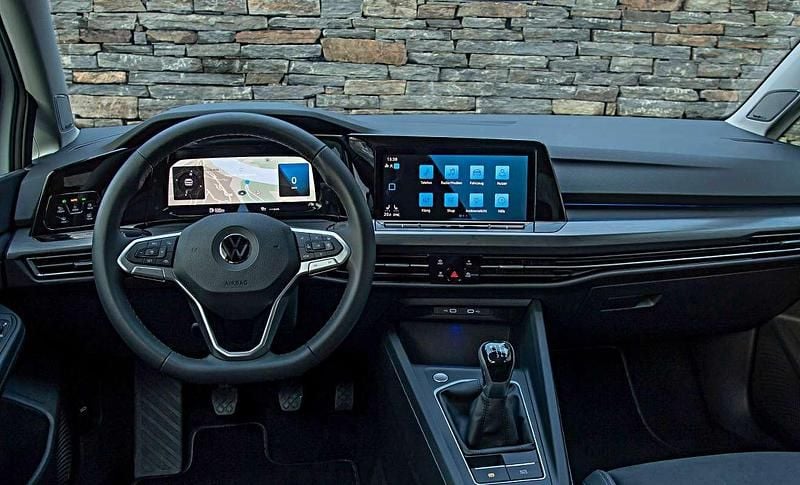 Gebraucht VW Golf VIII Life 116 PS (85 kW) 2020 Limousine