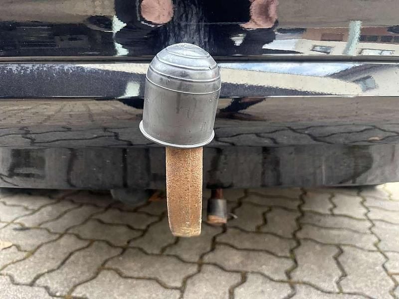 Schwarz Gebraucht 2013 Skoda Octavia Kombi | € 8.900 (Fairer Preis) - Bild 1/4