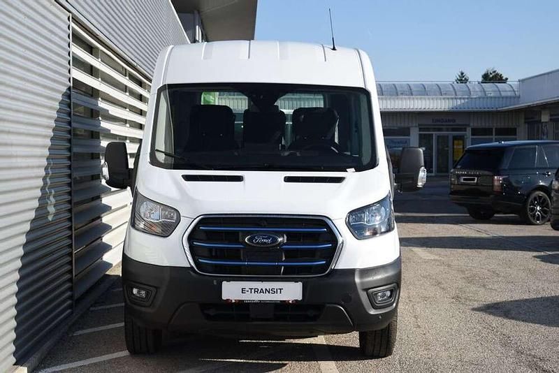 Gebraucht Ford Transit Trend 135 kW (184 PS) 2024 Weiß Van / Kleinbus