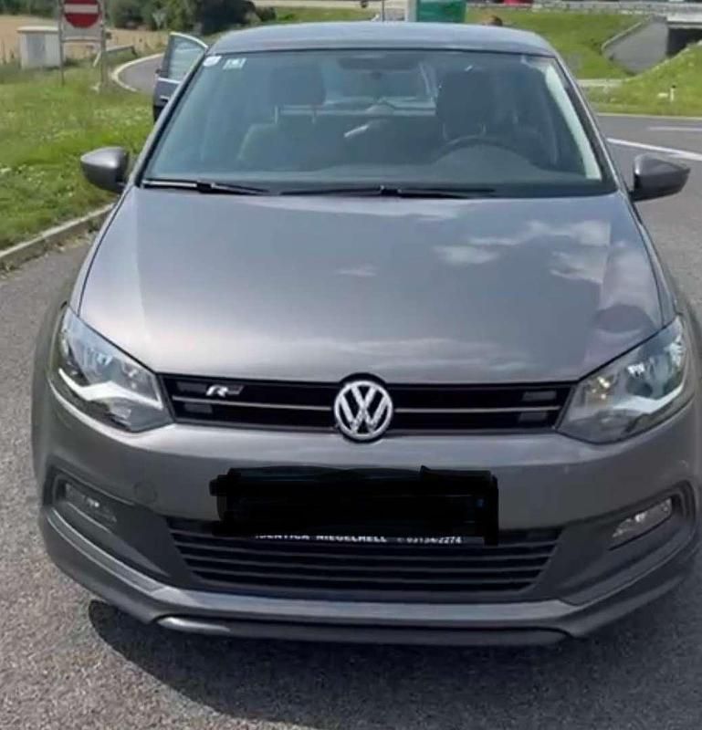 Grau Gebraucht 2014 VW Polo R-line Kleinwagen | € 7.700 - Bild 1/4