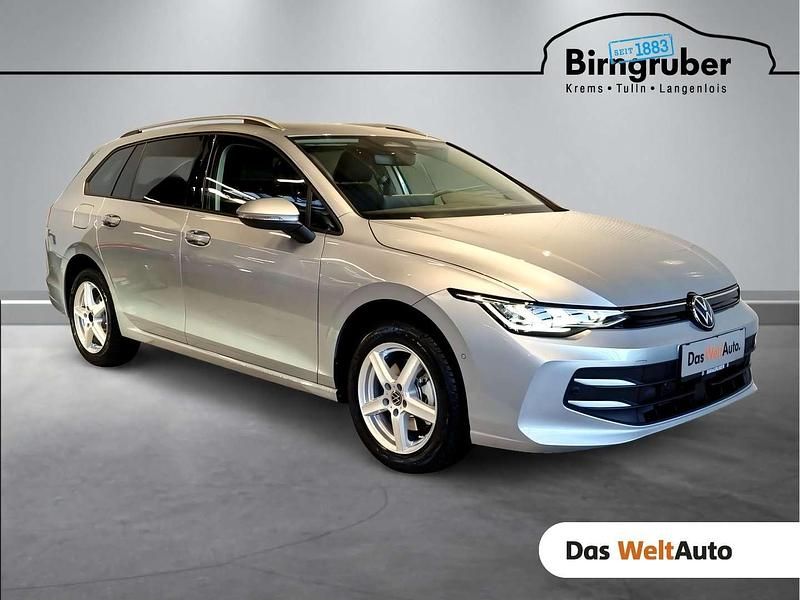 Neu VW Golf VIII Business 116 PS (85 kW) 2025 Silber  metallic Kombi