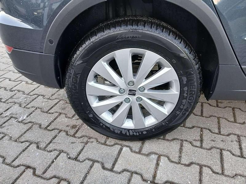 Neu Seat Arona Style 116 PS (85 kW) 2025 Dunkelgrau  metallicperleffekt SUV