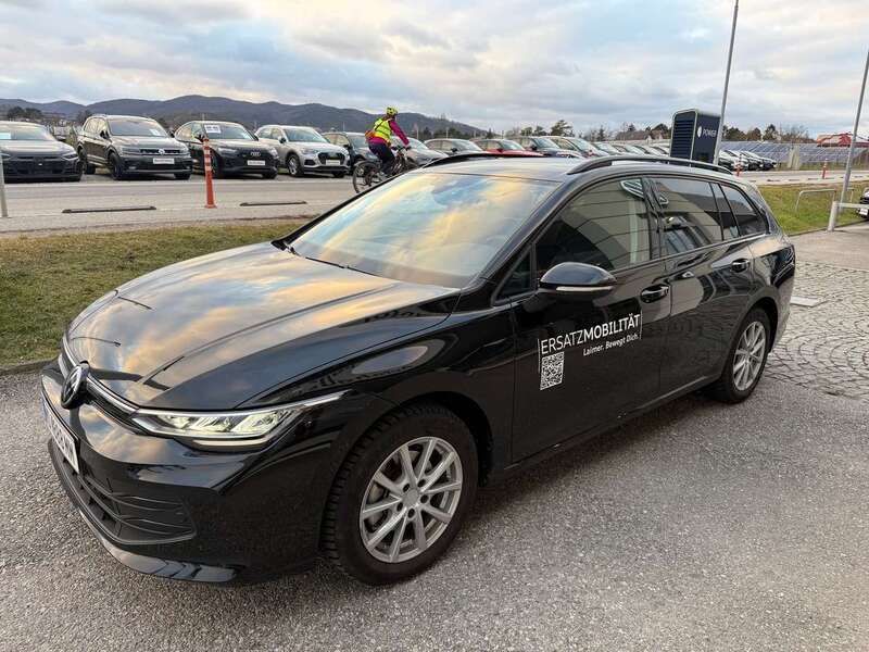 Gebraucht VW Golf VIII Life 116 PS (85 kW) 2024 Schwarz  metallic Kombi