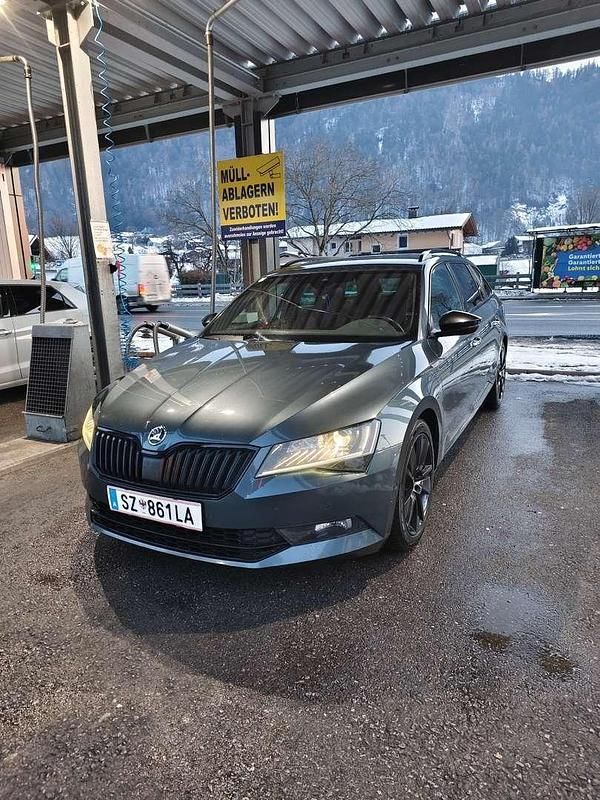 Gebraucht Skoda Superb SportLine 150 PS (110 kW) 2019 Kombi