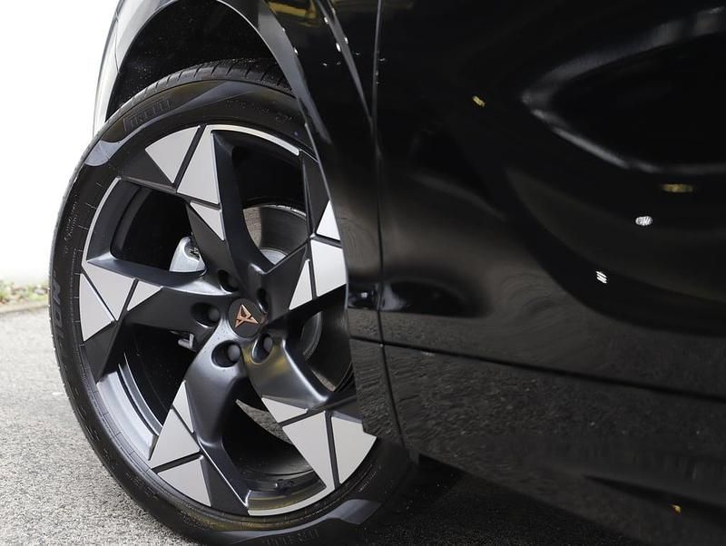 Neu Cupra Terramar 150 PS (110 kW) 2026 Schwarz  metallic SUV