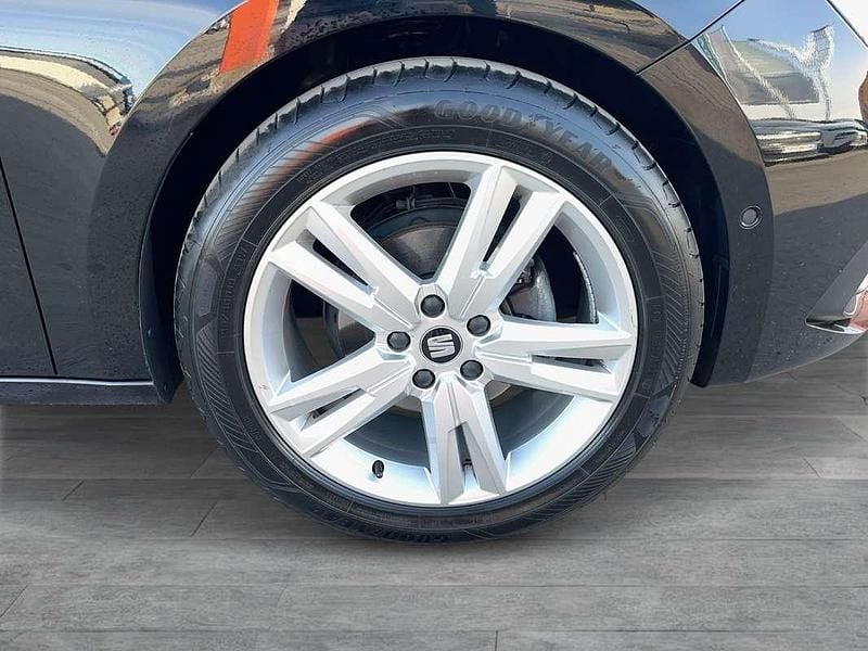 Gebraucht Seat Leon XCELLENCE 131 PS (96 kW) 2020 Schwarz Limousine