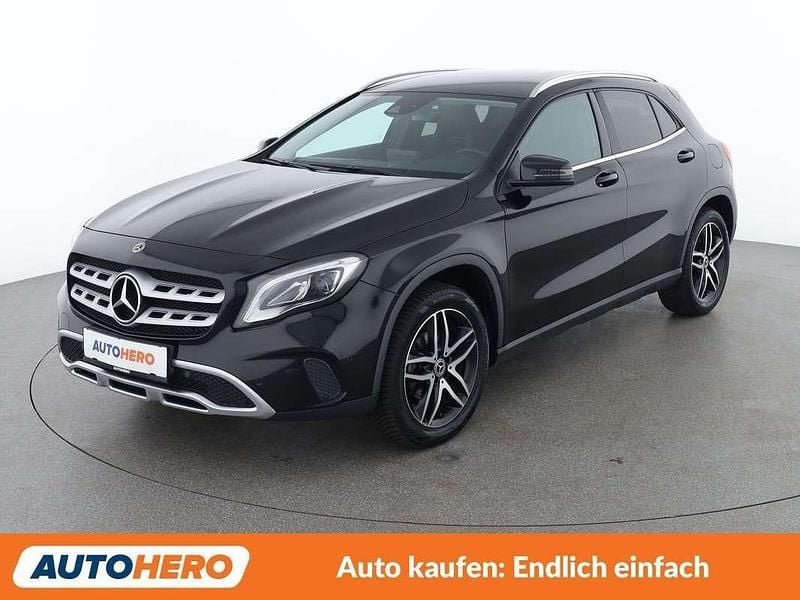 Gebraucht Mercedes GLA180 Urban 122 PS (89 kW) 2018 Schwarz SUV