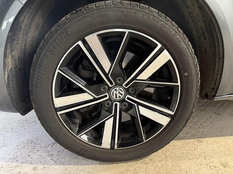 Gebraucht VW Multivan 199 PS (146 kW) 2020 Mittelgrau  metallic Van