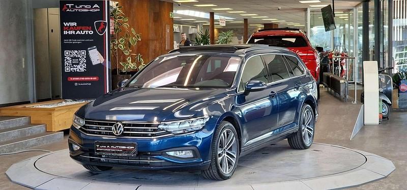 Gebraucht VW Passat Elegance 190 PS (139 kW) 2020 Blau Kombi