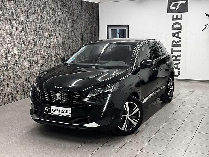 Gebraucht Peugeot 3008 Allure 131 PS (96 kW) 2022 Schwarz SUV