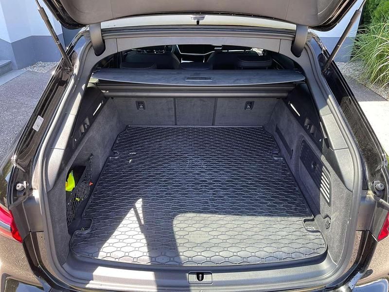 Gebraucht Audi A6 Sport 265 PS (194 kW) 2023 Kombi