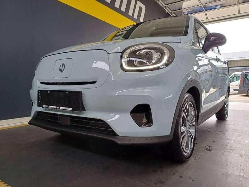 Neu Leapmotor T03 69 kW (95 PS) 2025 Blau Kleinwagen