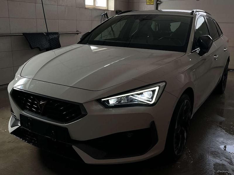 Gebraucht Cupra Leon VZ1 150 PS (110 kW) 2021 Weiß Kombi