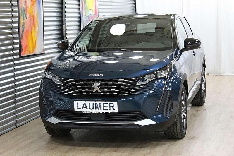 Gebraucht Peugeot 3008 Allure 131 PS (96 kW) 2024 Blau SUV