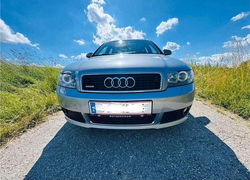 Gebraucht Audi A4 S-Line 131 PS (96 kW) 2004 Silber Kombi