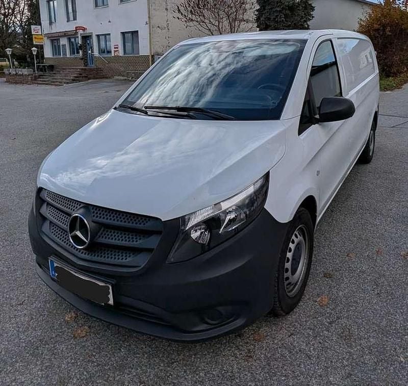 Gebraucht Mercedes Vito 102 PS (75 kW) 2021 Weiß Van