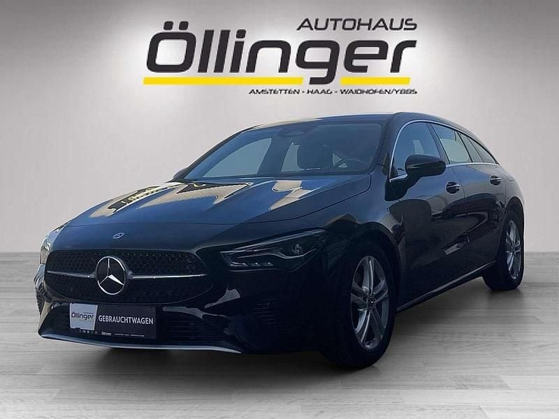 Schwarz Gebraucht 2024 Mercedes CLA180 Shooting Brake Edition Kombi | € 33.500 - Bild 1/4