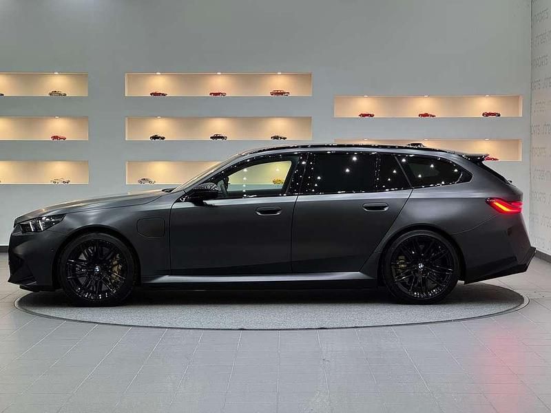 Gebraucht BMW M5 Shadowline 727 PS (534 kW) 2025 Grau Kombi