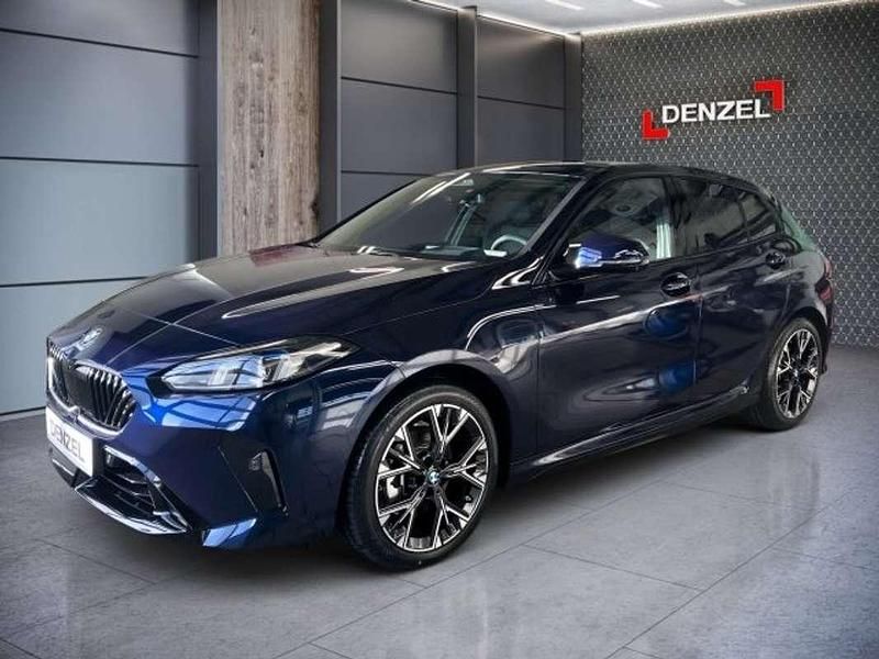 Blau Neu 2025 BMW 120 M Sport Kleinwagen | € 46.900 - Bild 1/4