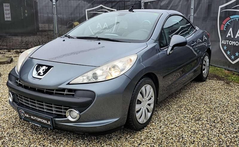 Grau Gebraucht 2009 Peugeot 207 CC Cabrio | € 4.990 (Fairer Preis) - Bild 1/4