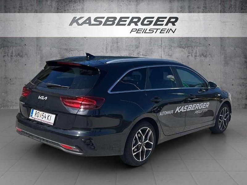 Gebraucht Kia Ceed Sportswagon Silver 140 PS (102 kW) 2025 Schwarz Kombi