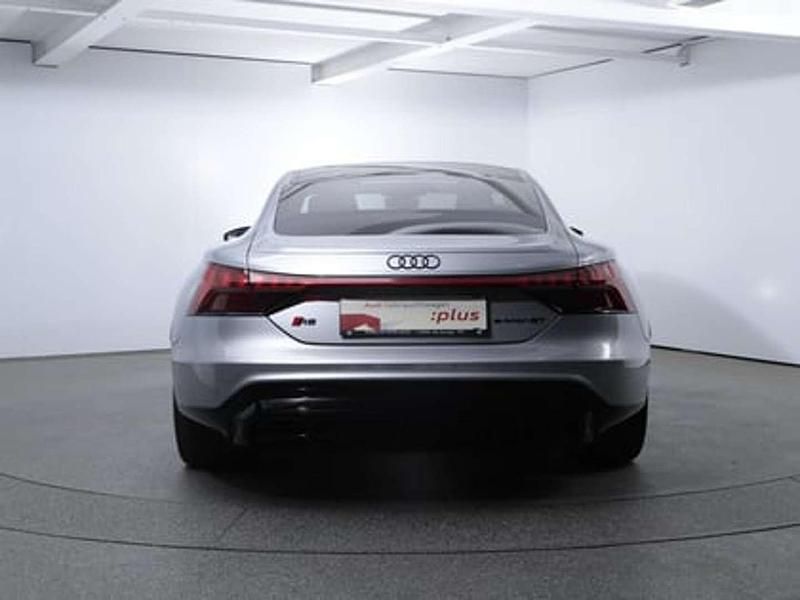 Gebraucht Audi e-tron GT quattro 141 kW (193 PS) 2022 Silber Limousine