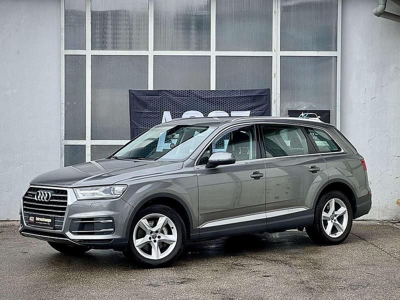 Gebraucht Audi Q7 Comfort 272 PS (200 kW) 2015 Grau SUV