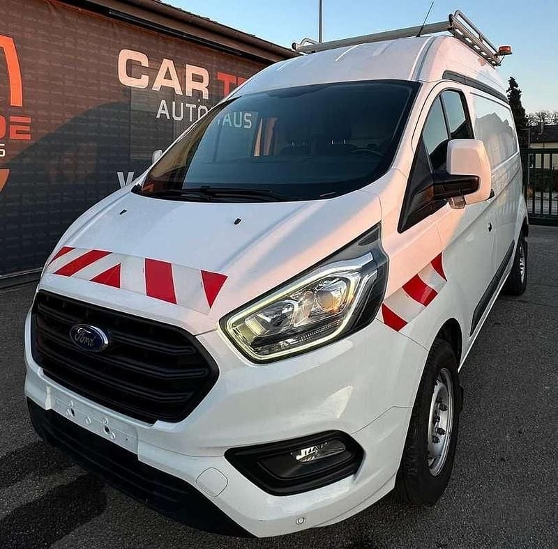 Gebraucht Ford Transit Custom 105 PS (77 kW) 2019 Weiß Van