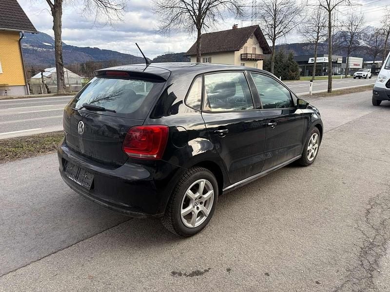 Gebraucht VW Polo Trendline 60 PS (44 kW) 2012 Schwarz Kleinwagen