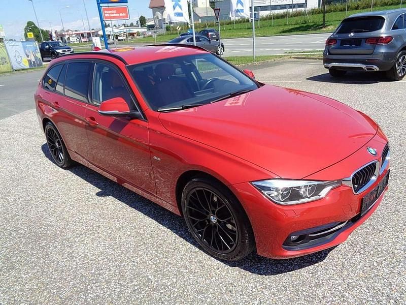 Gebraucht BMW 320 Sport Line 190 PS (139 kW) 2015 Rot Kombi