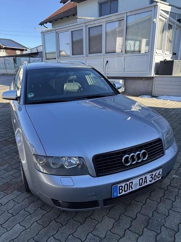 Gebraucht Audi A4 S-Line 101 PS (74 kW) 2003 Kombi