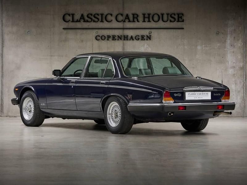 Gebraucht Daimler Double Six Serie 1 311 PS (228 kW) 1994 Blau Limousine