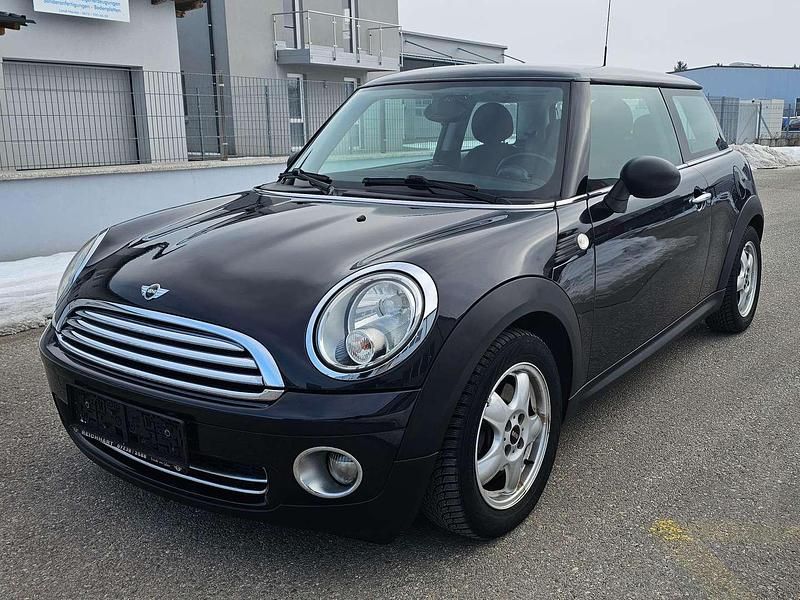 Gebraucht Mini ONE 95 PS (69 kW) 2009 Schwarz Kleinwagen