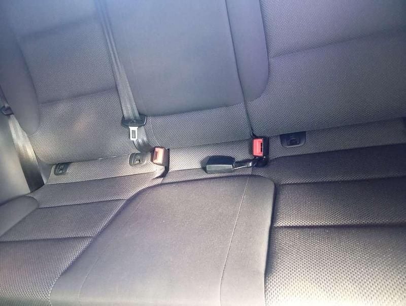 Gebraucht Audi A3 Ambiente 105 PS (77 kW) 2011 Weiß Limousine