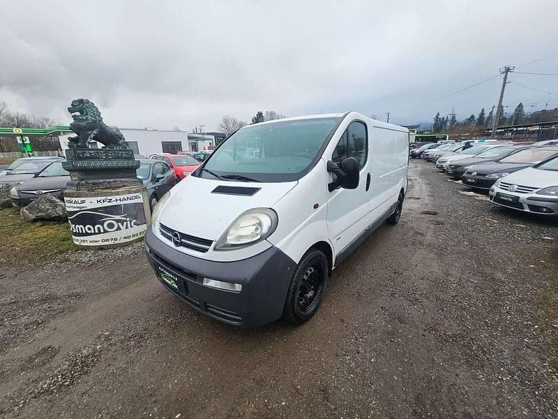 Gebraucht Opel Vivaro 82 PS (60 kW) 2006 Weiß Van / Kleinbus