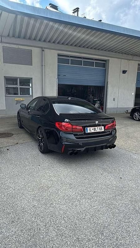 Gebraucht BMW 530 M Sport 265 PS (194 kW) 2018 Schwarz Limousine