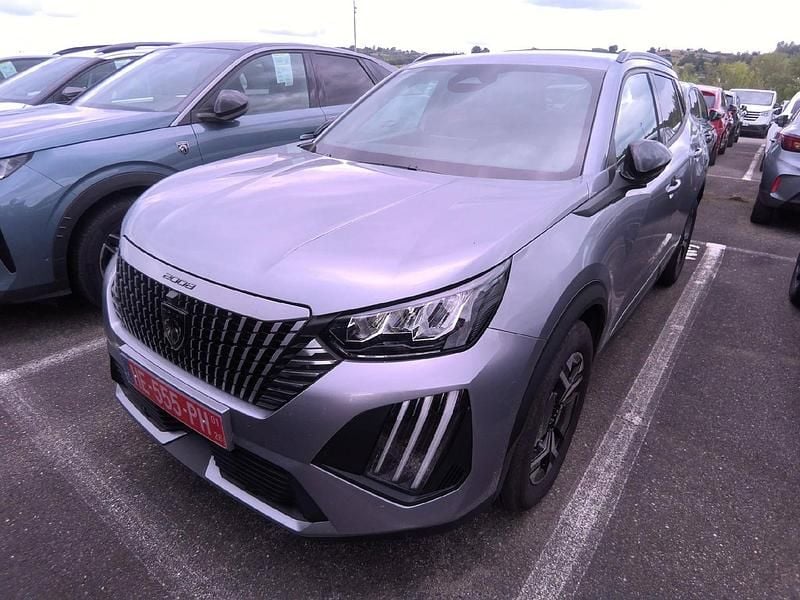 Gebraucht Peugeot 2008 Allure 102 PS (75 kW) 2025 SUV