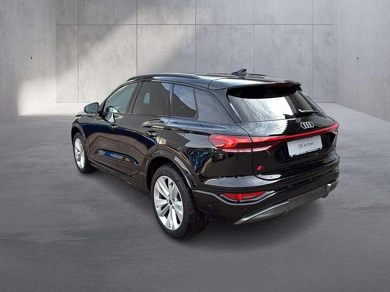 Gebraucht Audi Q6 e-tron Performance 225 kW (306 PS) 2025 Schwarz  metallicperleffektno SUV