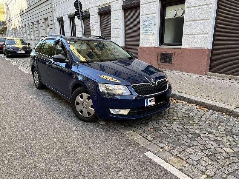 Gebraucht Skoda Octavia 105 PS (77 kW) 2015 Blau Kleinwagen
