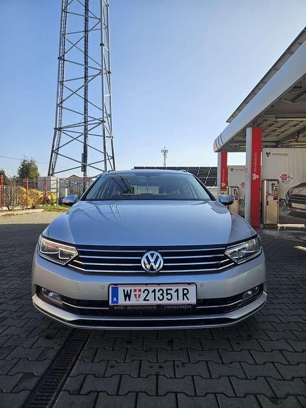 Gebraucht VW Passat Trendline 120 PS (88 kW) 2016 Kombi