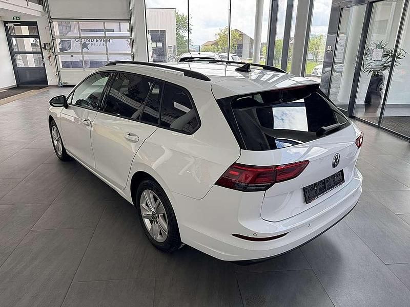 Gebraucht VW Golf VIII Life 116 PS (85 kW) 2021 Weiß Kombi