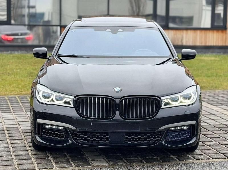 Gebraucht BMW 750L M Sport 449 PS (330 kW) 2016 Schwarz Limousine