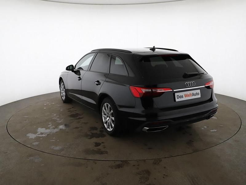 Gebraucht Audi A4 150 PS (110 kW) 2022 Schwarz  metallic Kombi