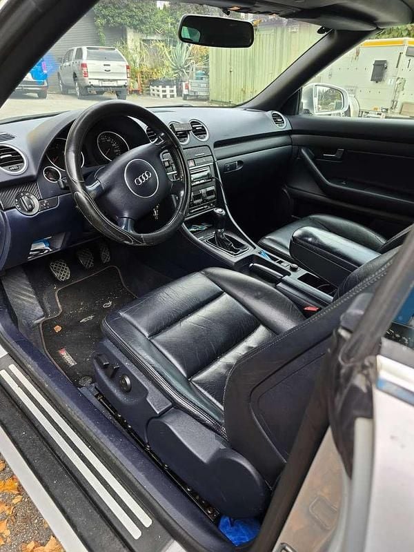 Gebraucht Audi A4 Cabriolet 170 PS (125 kW) 2002 Silber Cabrio