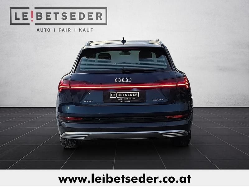 Gebraucht Audi e-tron Advanced 300 kW (408 PS) 2020 Blau SUV